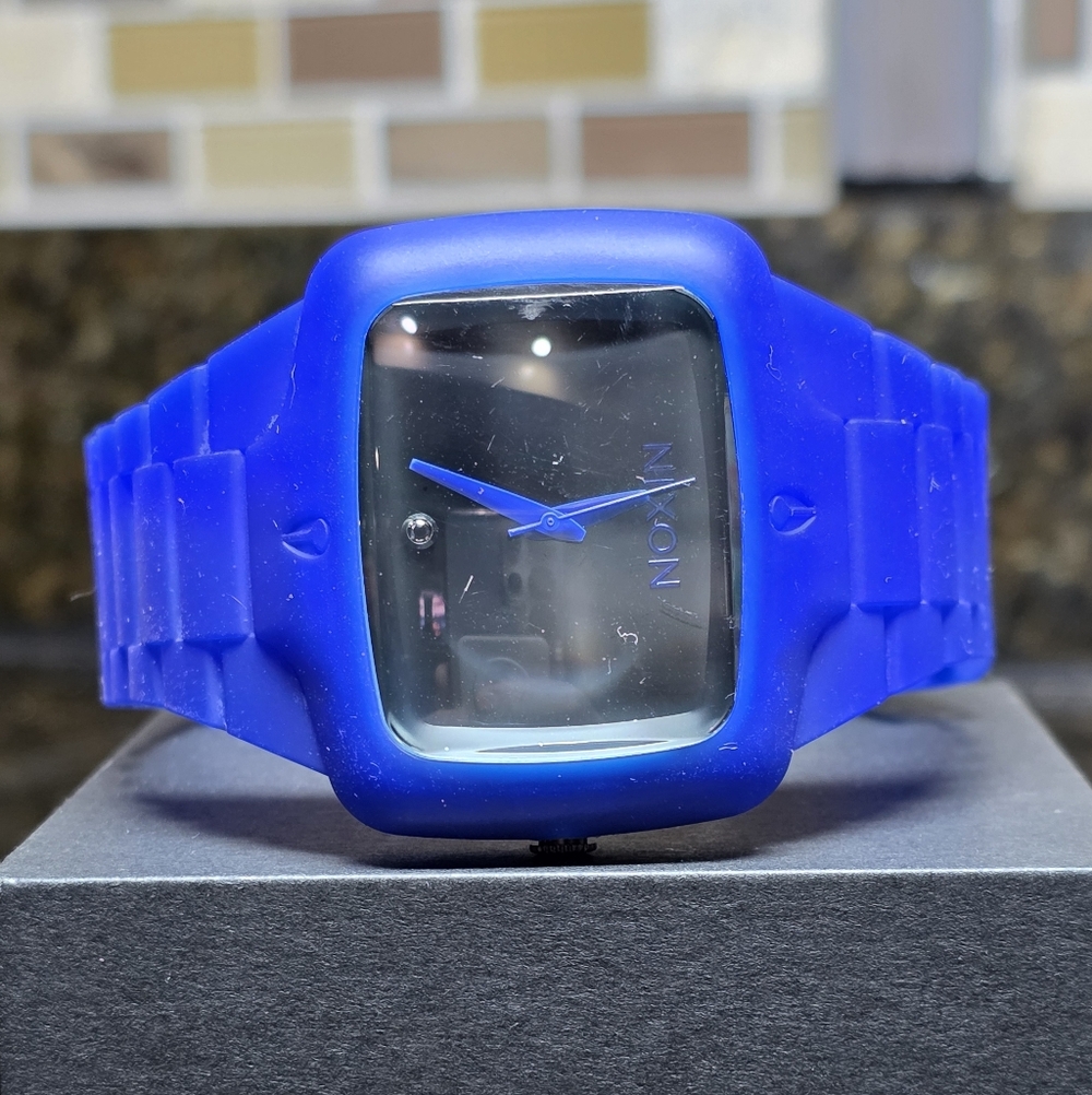 Nixon The Rubber Player Men's Watch w/ NEW BATTERY